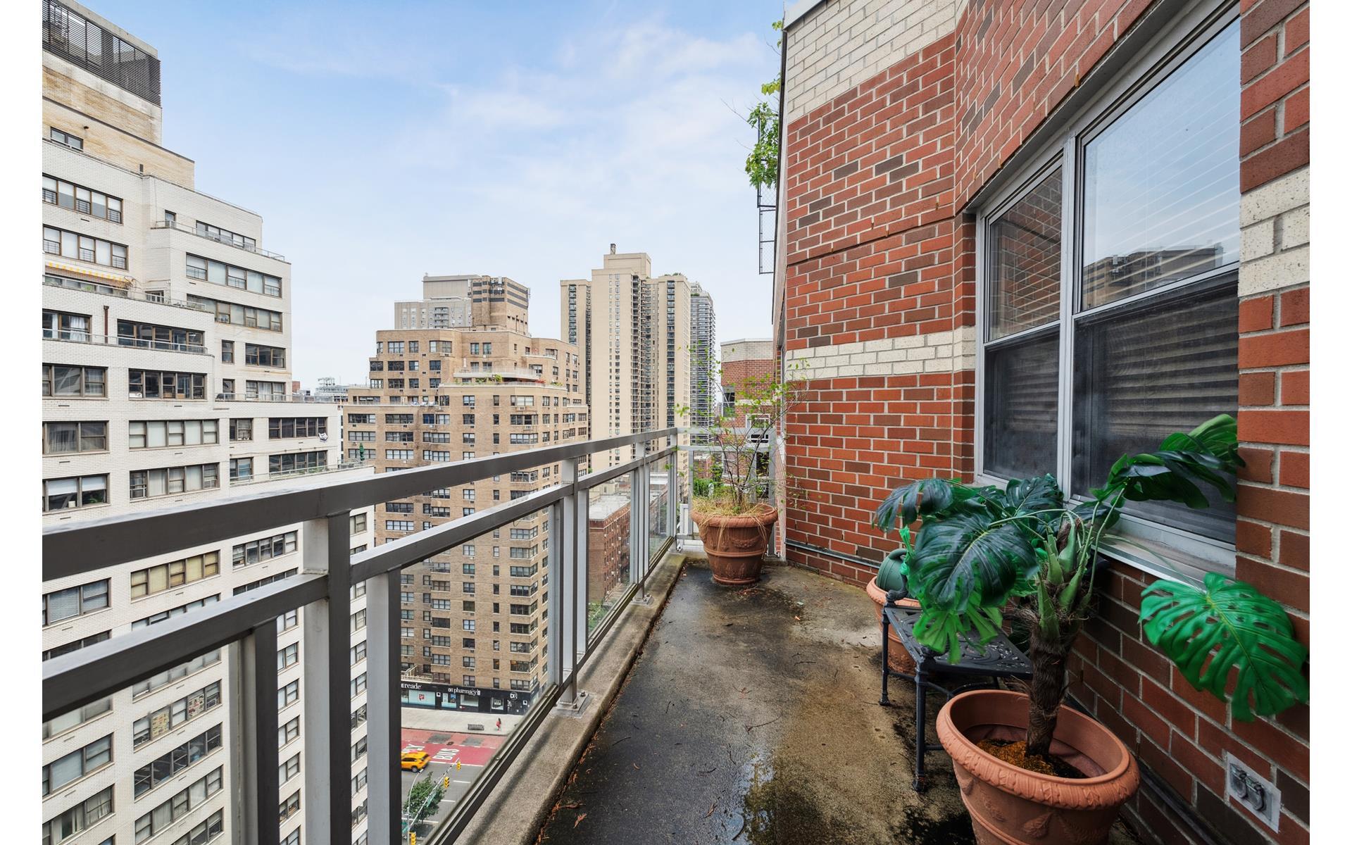 360 East 72nd Street, Unit A1706/1707 Manhattan, NY 10021 - Photo 7 of 16