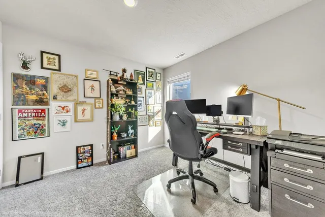 $495,000 | 5814 West Youngstown Lane, Spokane, WA 99208