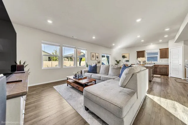 $495,000 | 5814 West Youngstown Lane, Spokane, WA 99208