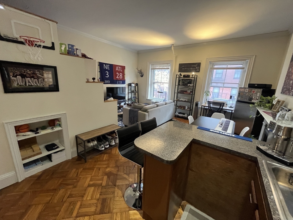 247 Beacon, Unit 6 Boston, MA 02116 - Photo 4 of 8