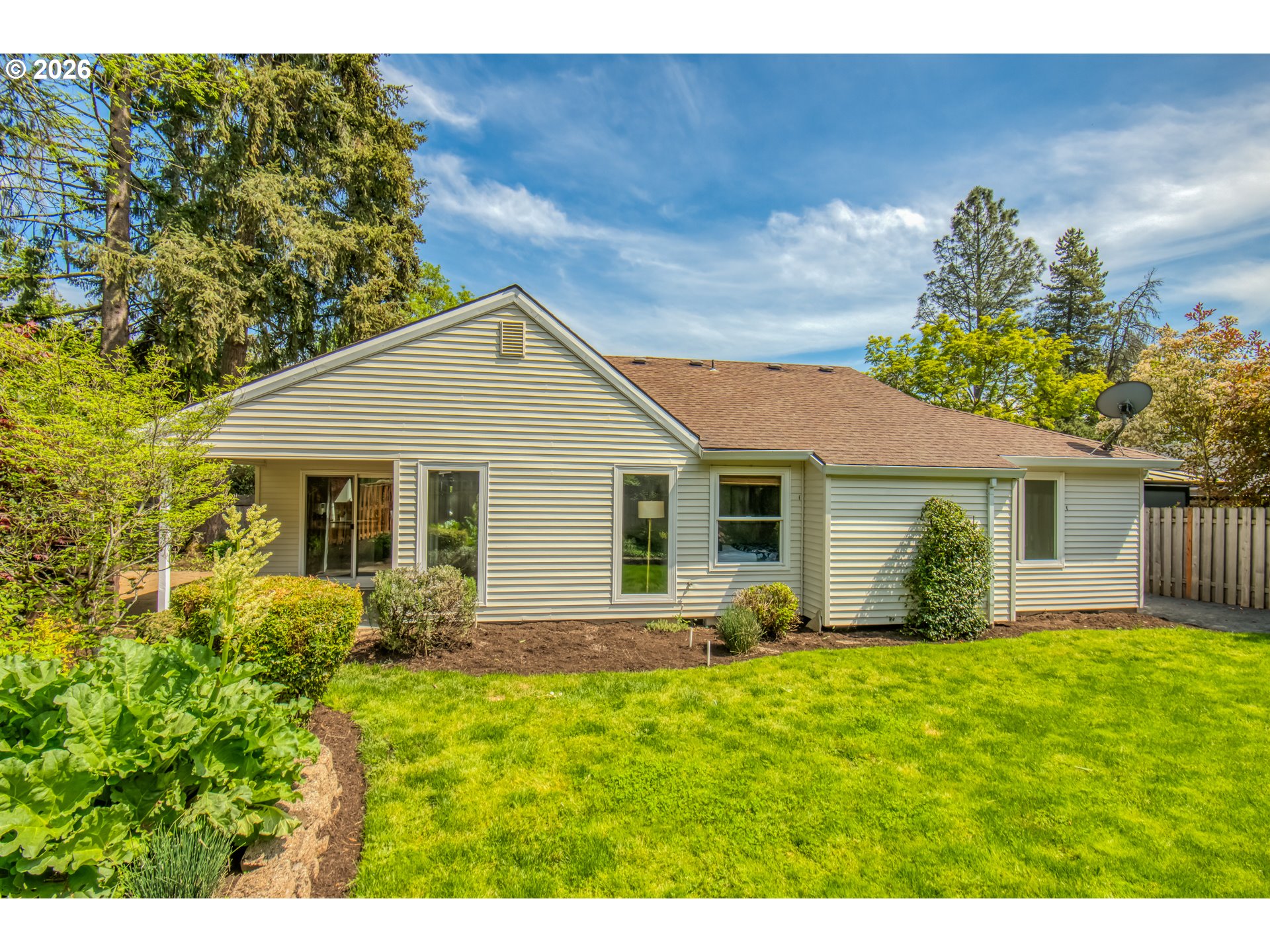 9685 Southwest Hialeah Drive Beaverton, OR 97008 - Photo 30 of 41