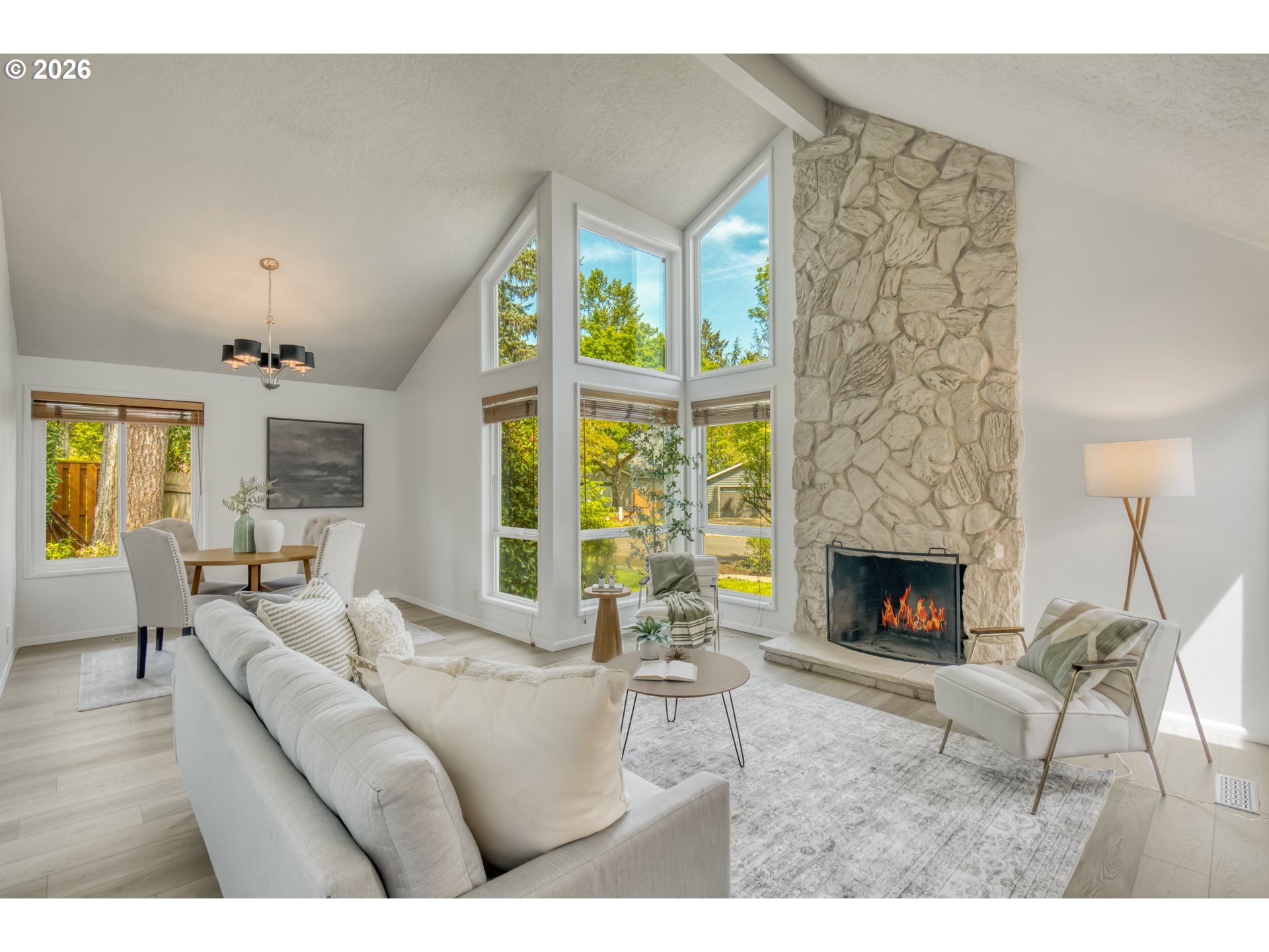 9685 Southwest Hialeah Drive Beaverton, OR 97008 - Photo 4 of 41