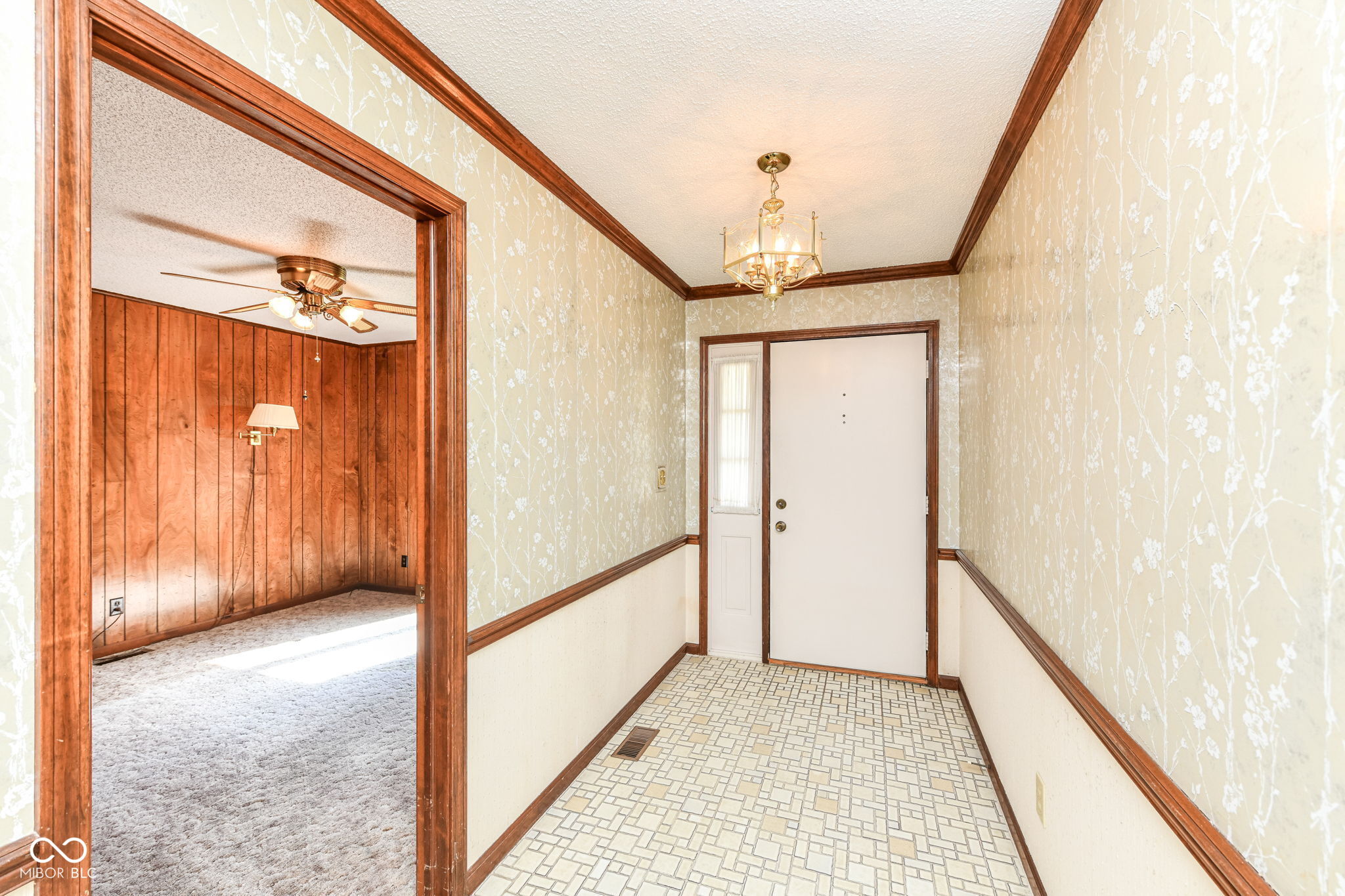 12346 Brompton Road Carmel, IN 46033 - Photo 3 of 30