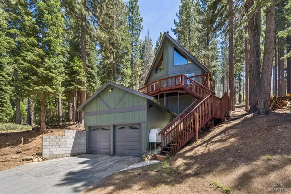 $925,000 | 1729 Inca Way, South Lake Tahoe, CA 96150