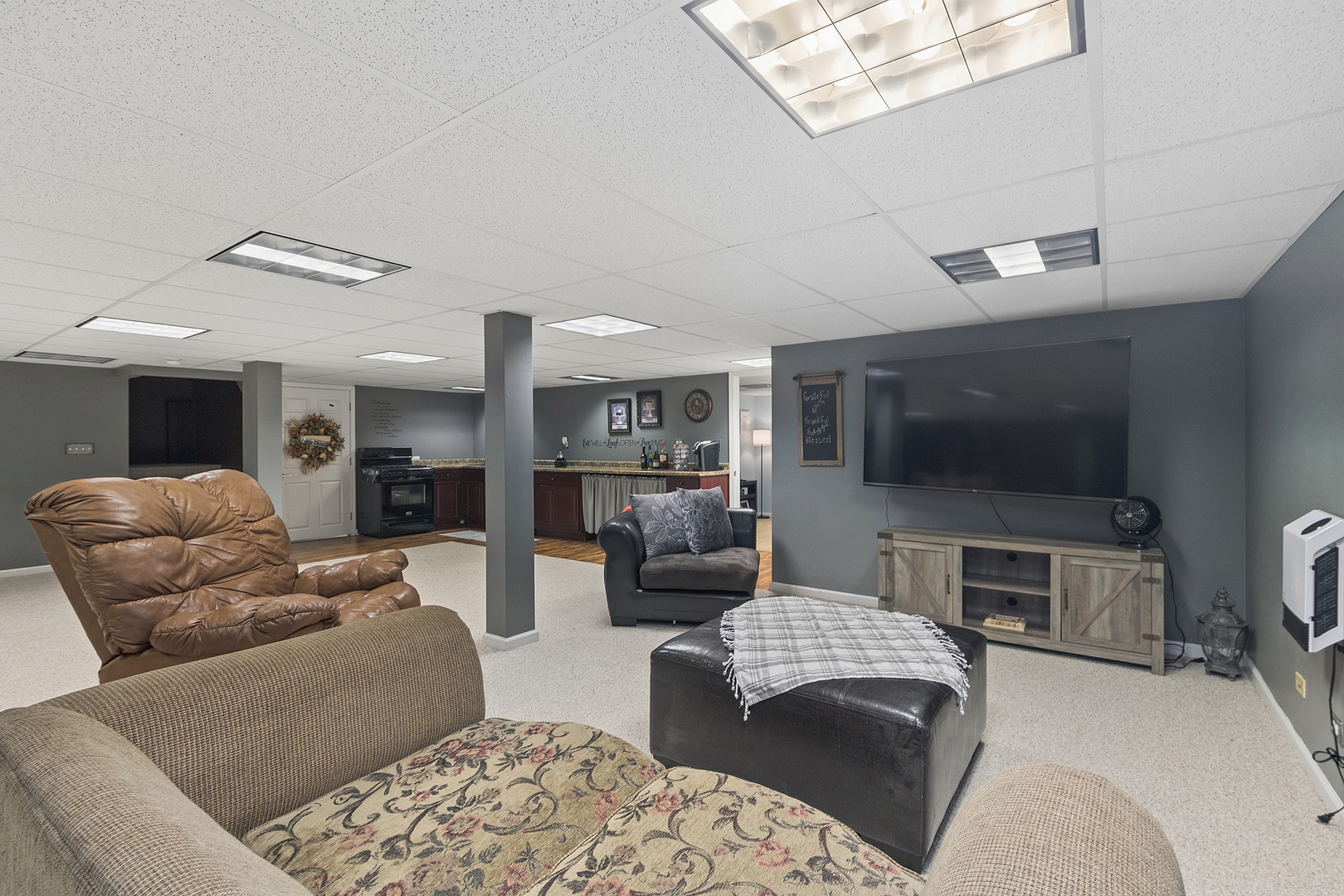 437 Kevin Drive Addison, IL 60101 - Photo 37 of 59