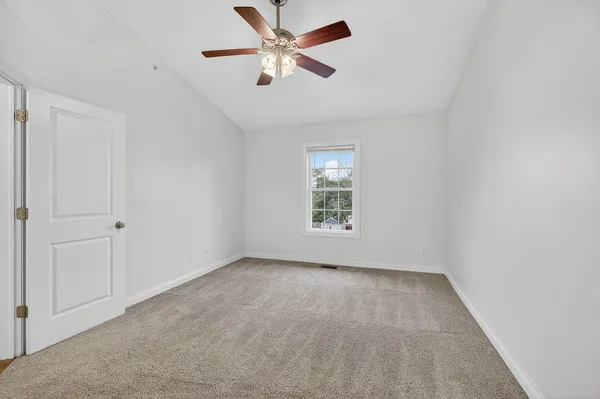 $1,750 | 320 East 29th Street, Davenport, IA 52803