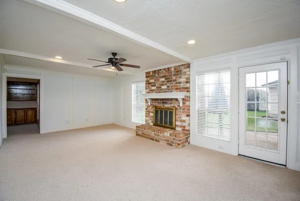 $2,500 | 910 Shillington Drive, Katy, TX 77450