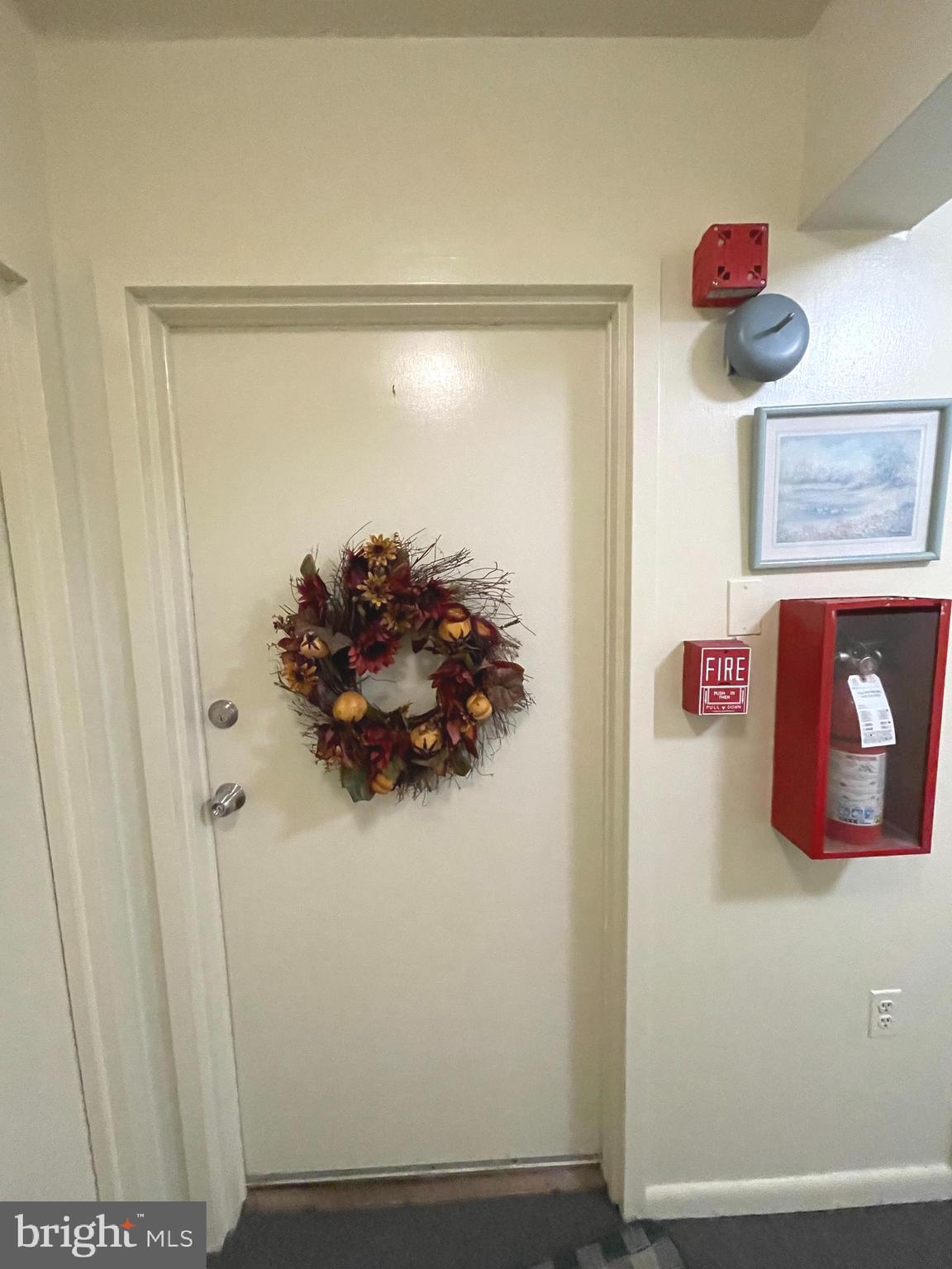 822 South Avenue, Unit N11 Secane, PA 19018 - Photo 2 of 14