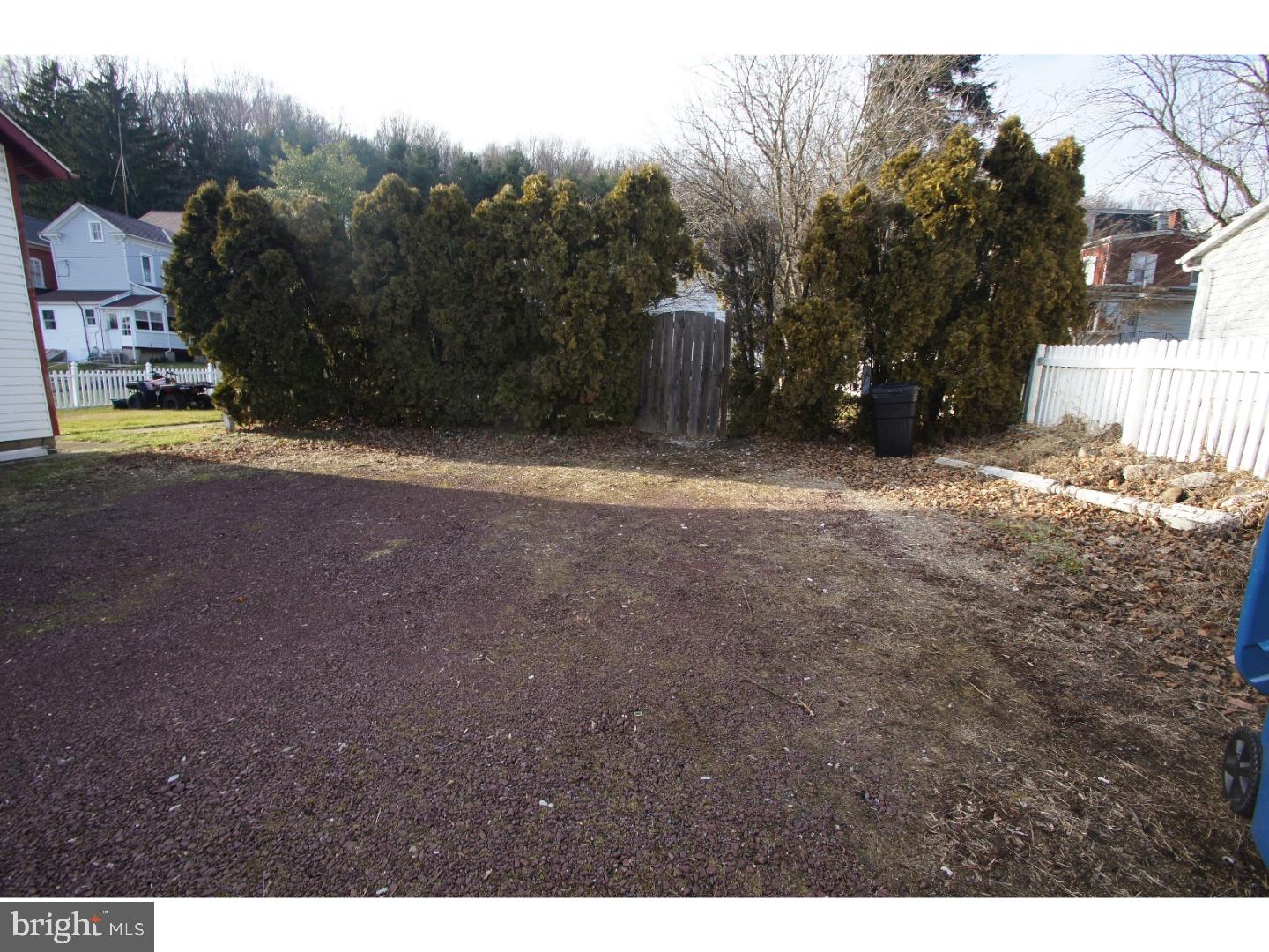 1431 Friedensburg Road Reading, PA 19606 - Photo 22 of 22 Driveway