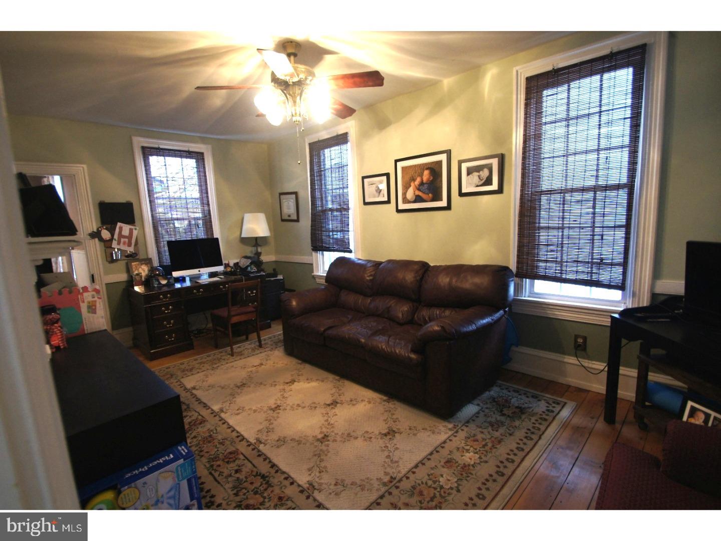 1431 Friedensburg Road Reading, PA 19606 - Photo 4 of 22 Living Room