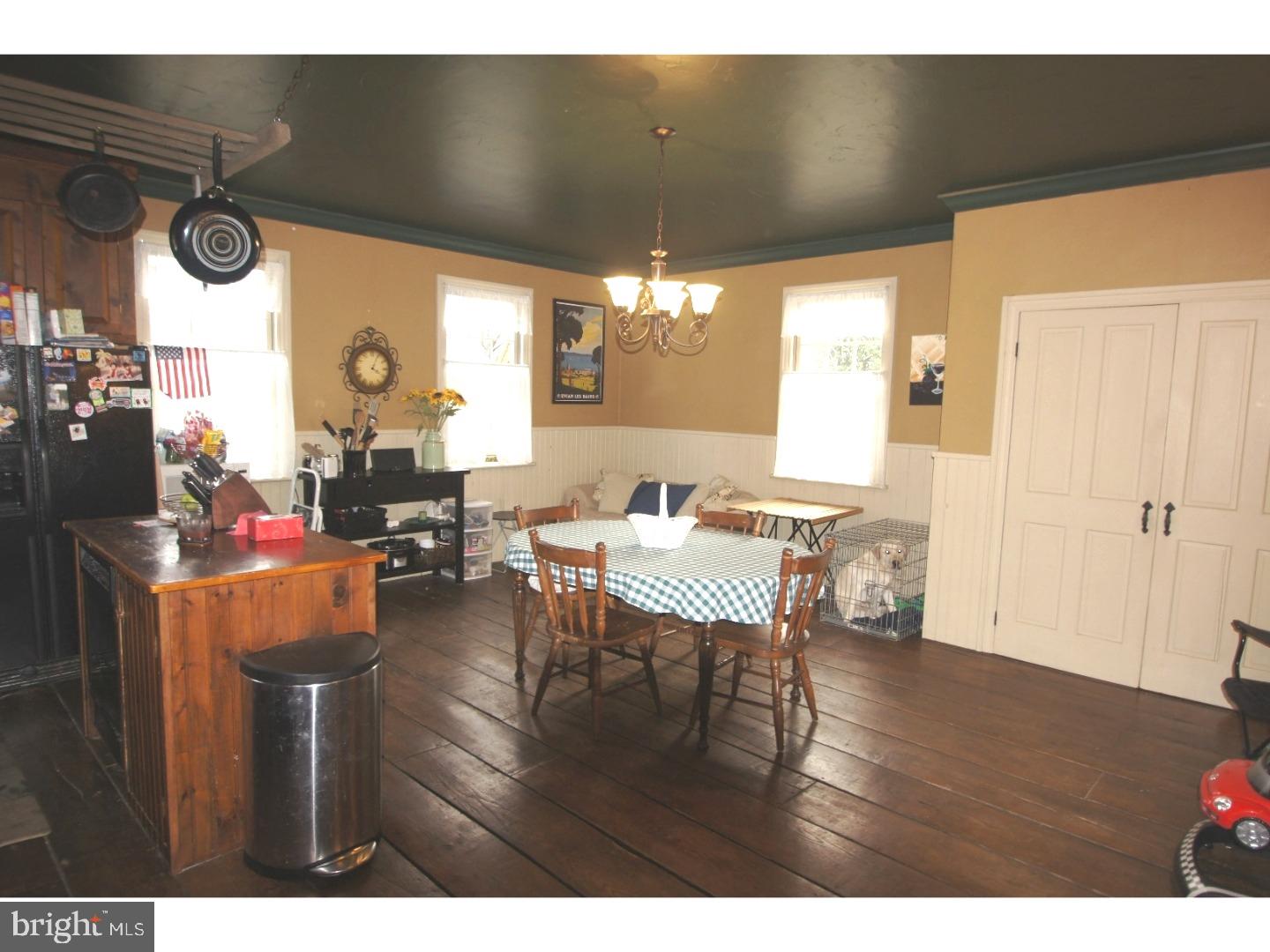 1431 Friedensburg Road Reading, PA 19606 - Photo 8 of 22 Kitchen
