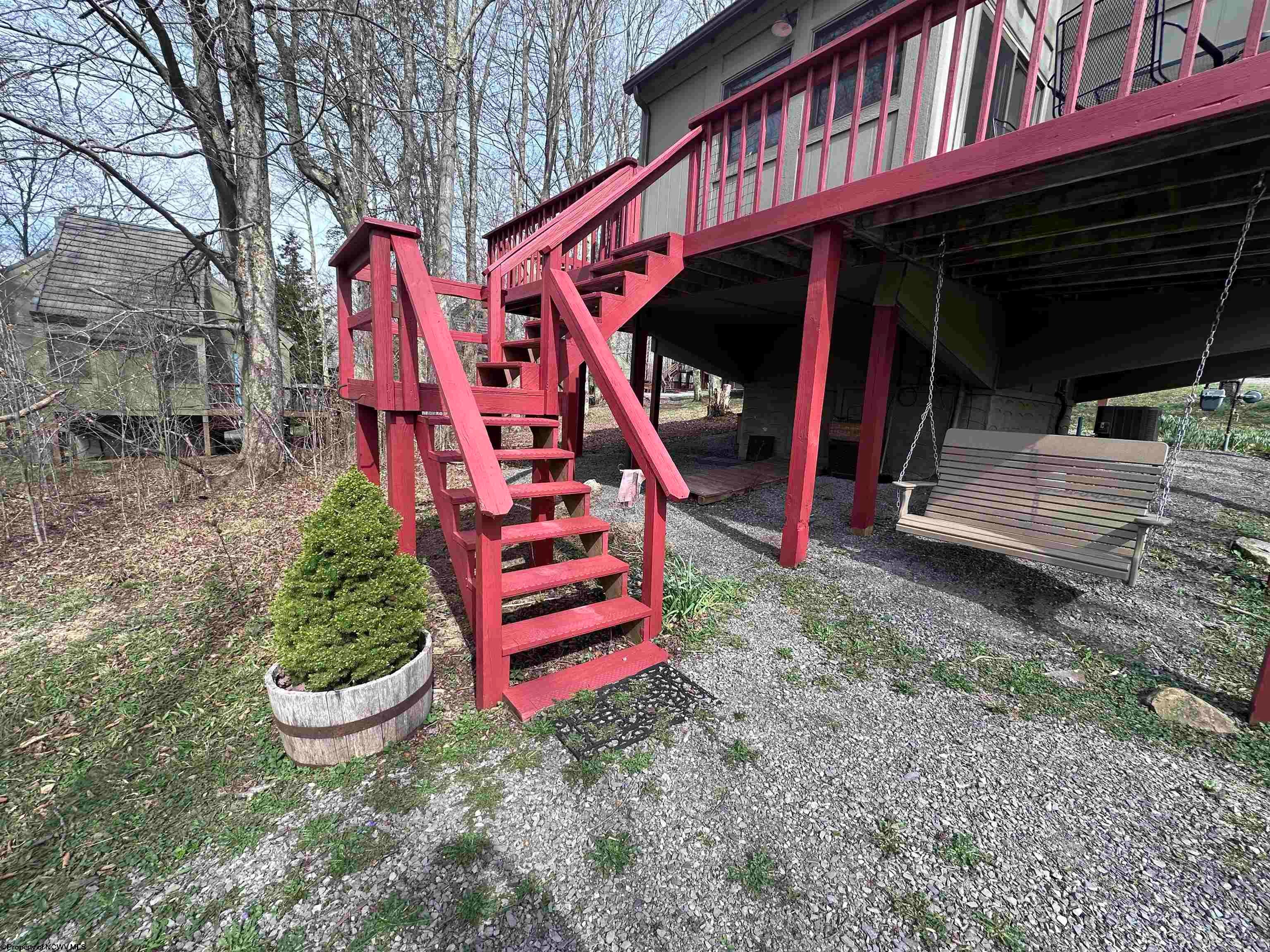 47 Red Squirrel Davis, WV 26260 - Photo 17 of 21 Gallery Image 17