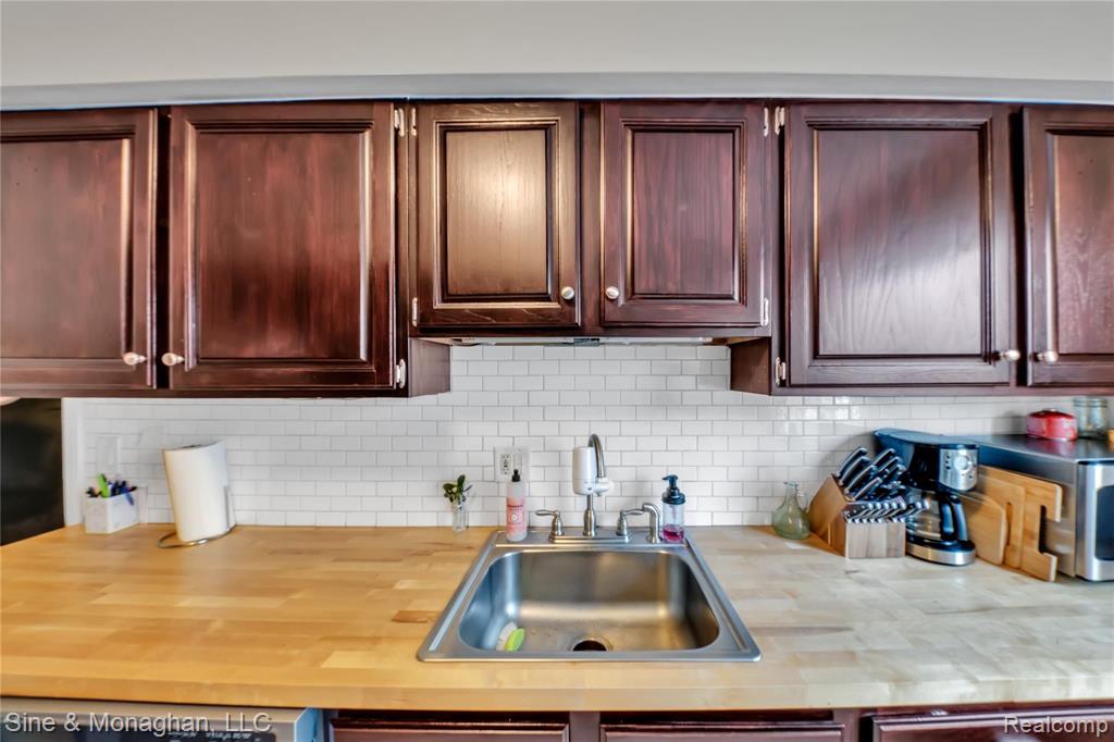 731-733 Harcourt Road Grosse Pointe Park, MI 48230 - Photo 22 of 40