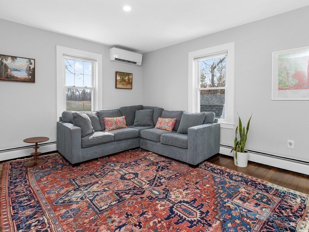 48 Mt Walley Road Waltham, MA 02451 - Photo 7 of 36