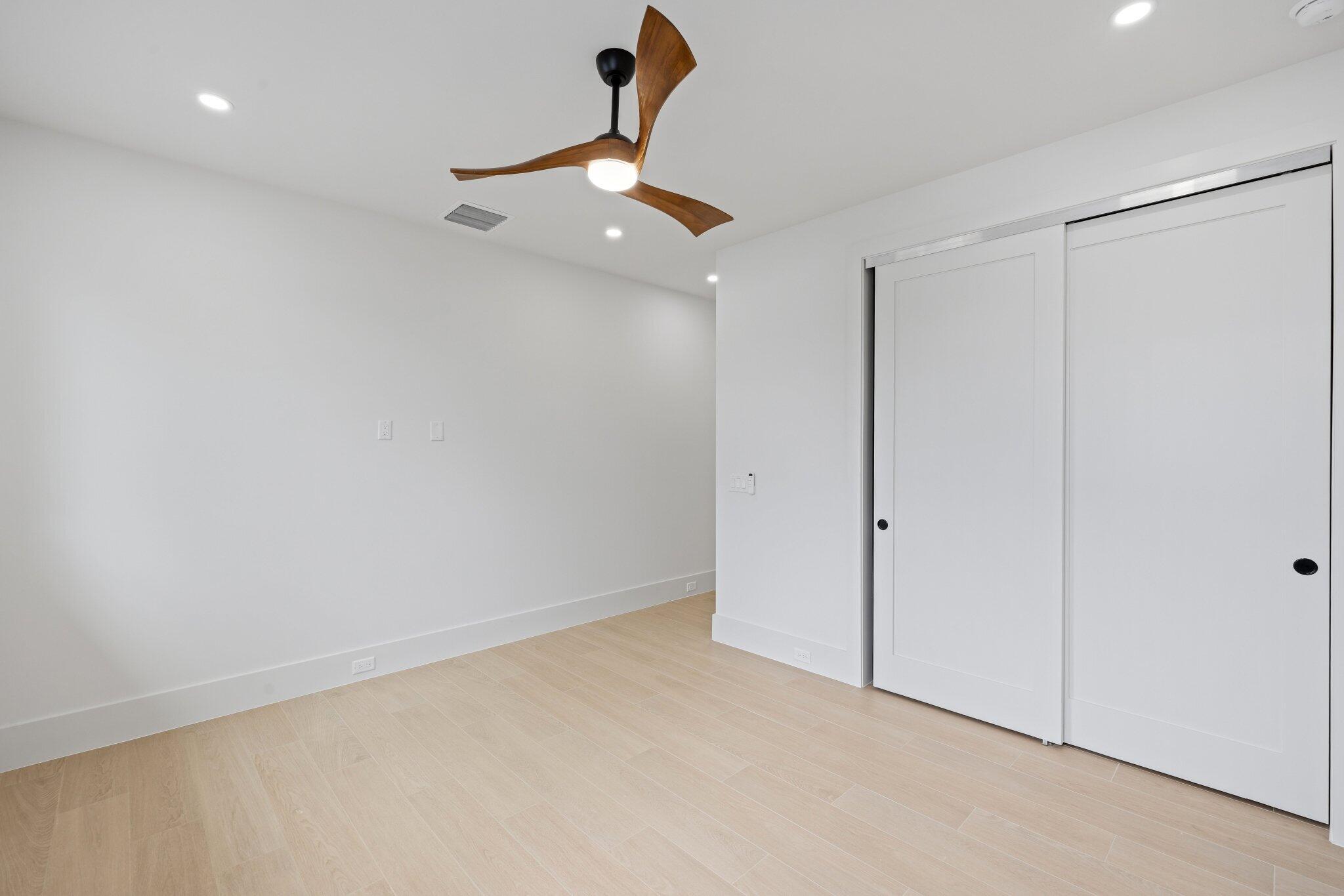 1160 Emerald Lane Riviera Beach, FL 33404 - Photo 50 of 86 1160 Emerald Lane - 71.jpg-SMALL