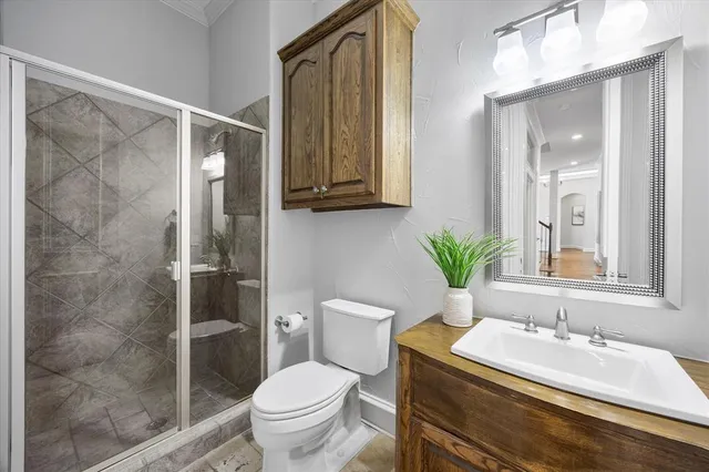 an empty room with a empty space and empty shelves