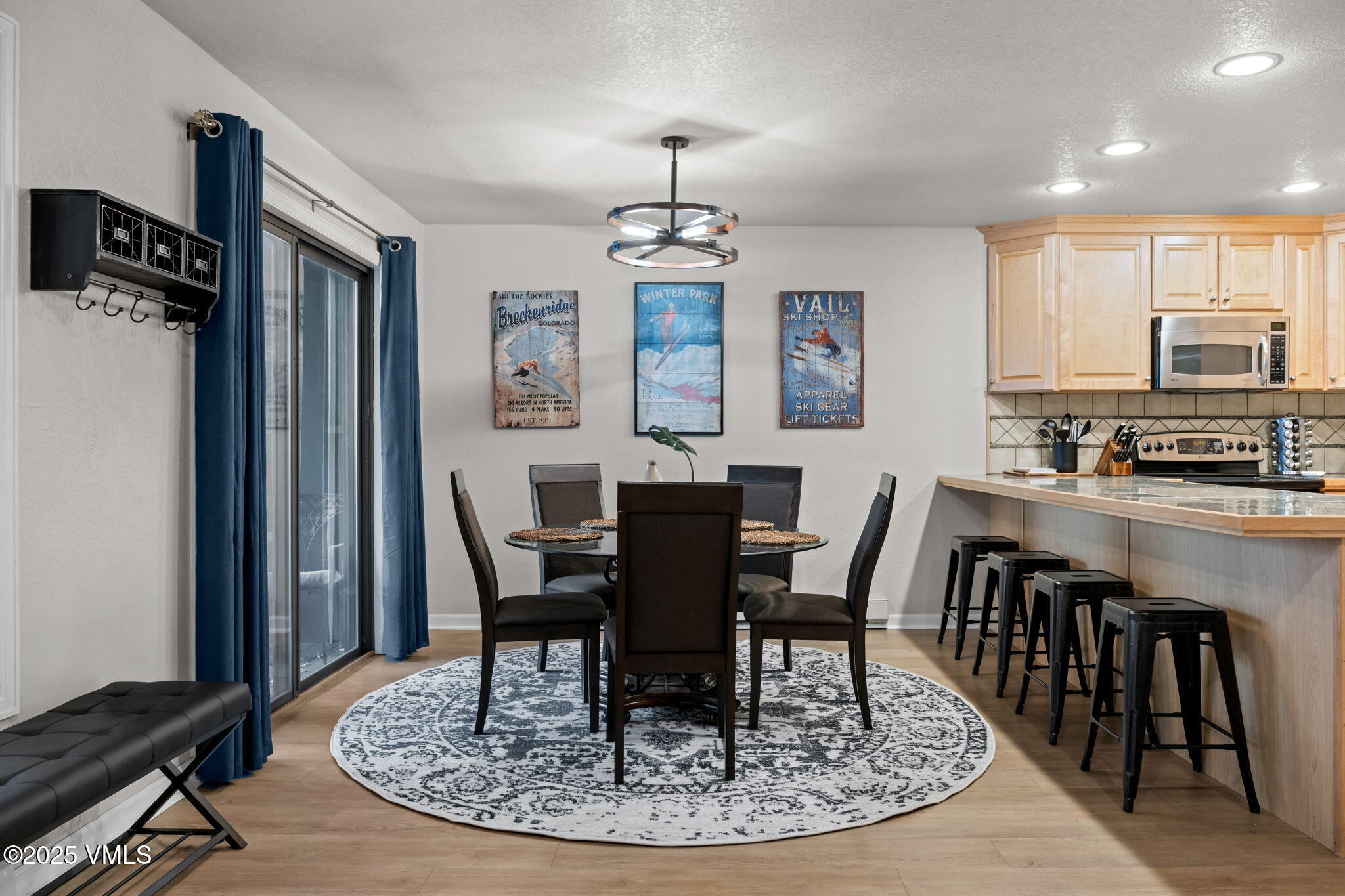 4580 Vail Racquet Club Drive, Unit 11 Vail, CO 81657 - Photo 9 of 41 20-web-or-mls-GAM_8633