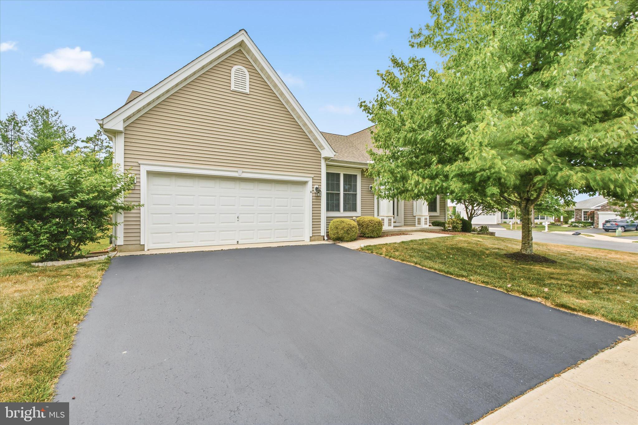 6 Valley Stream Place Barnegat, NJ 08005 - Photo 2 of 58