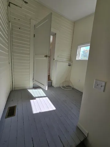 $194,500 | 64 Union Street, Hillsdale, MI 49242