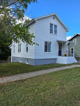 $189,500 | 64 Union Street, Hillsdale, MI 49242