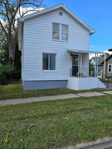 $194,500 | 64 Union Street, Hillsdale, MI 49242