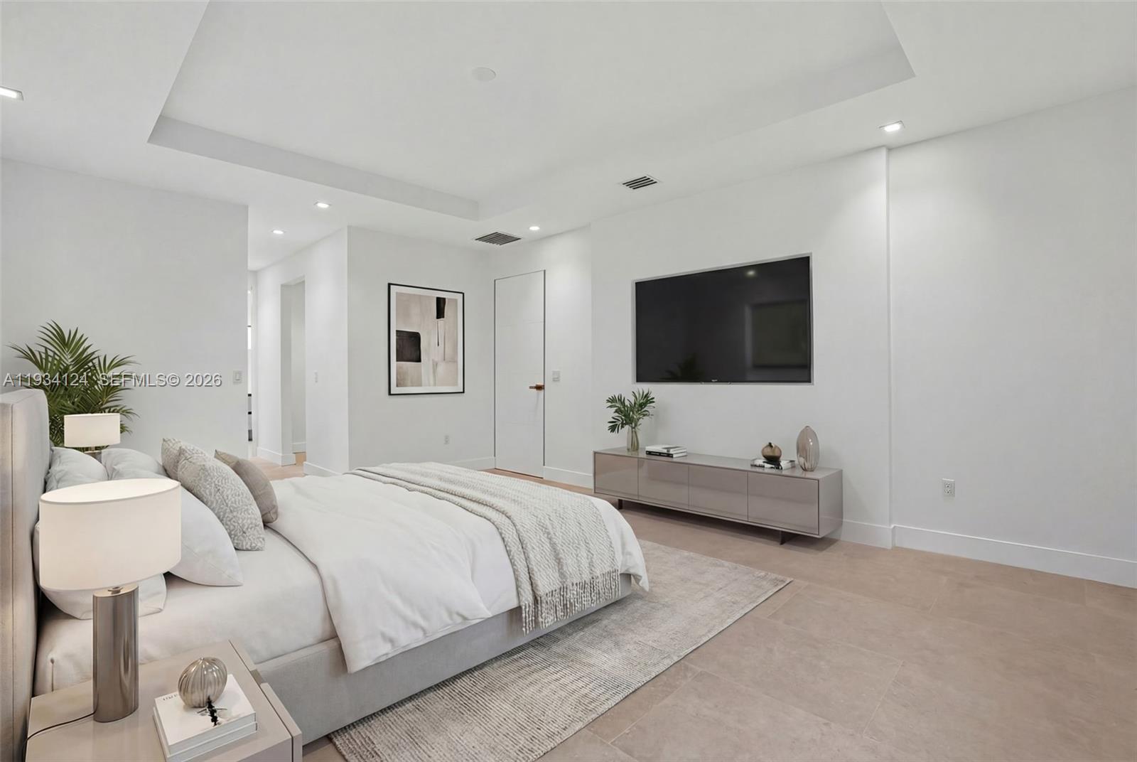 7222 Southwest 52nd Court Miami, FL 33143 - Photo 13 of 21