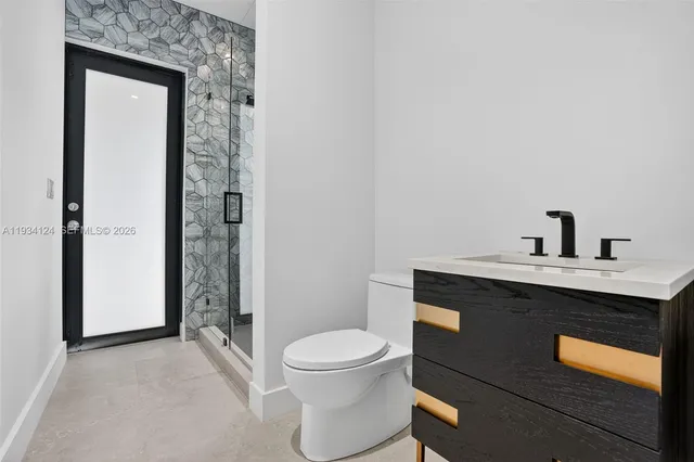 $3,990,000 | 7222 Southwest 52nd Court, Miami, FL 33143