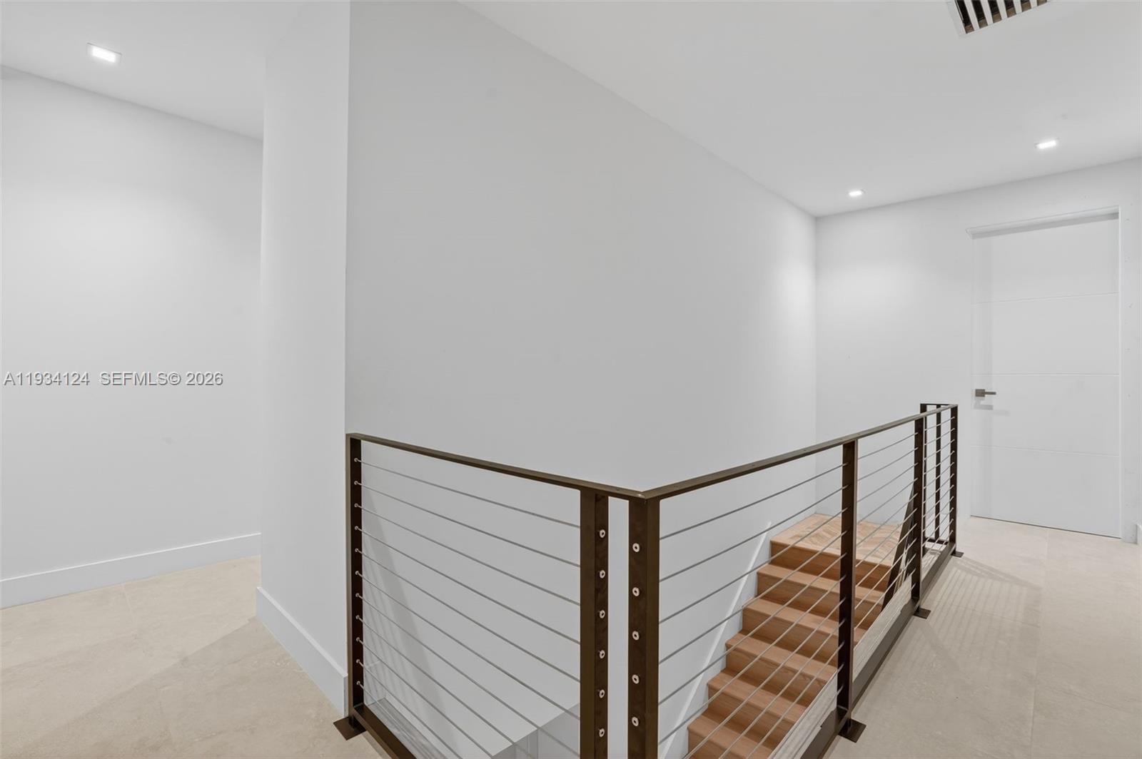 7222 Southwest 52nd Court Miami, FL 33143 - Photo 10 of 21