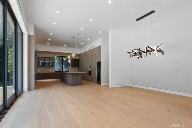 $7,377,777 | 4653 Vanalden Avenue, Tarzana, CA 91356