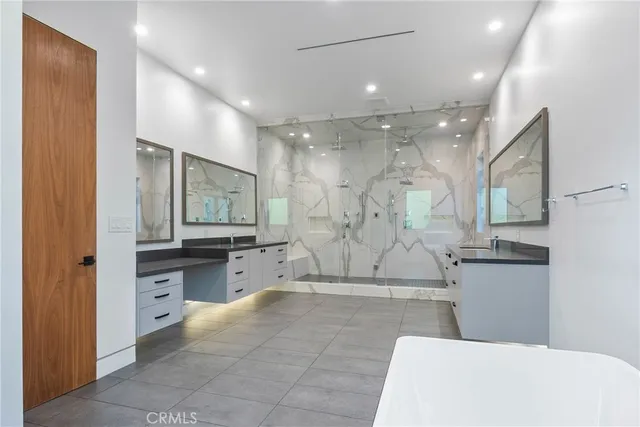 $7,377,777 | 4653 Vanalden Avenue, Tarzana, CA 91356