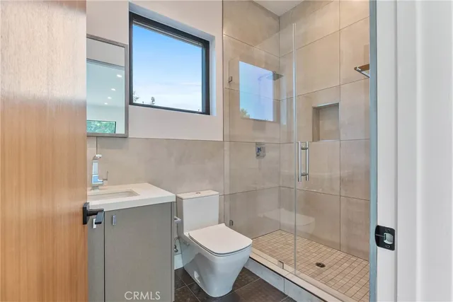 $7,377,777 | 4653 Vanalden Avenue, Tarzana, CA 91356