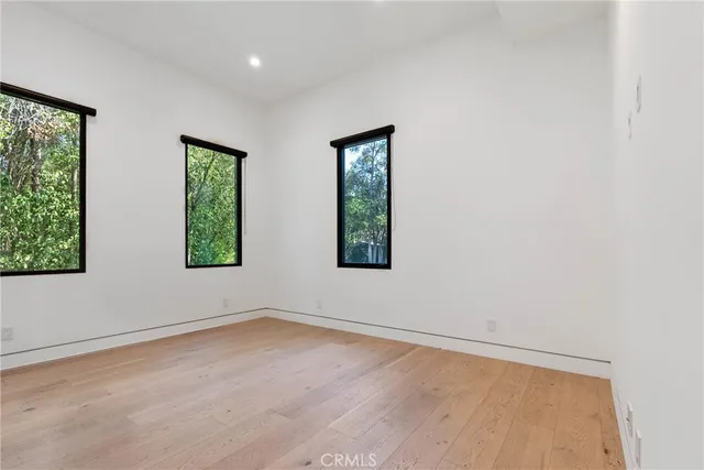 $7,377,777 | 4653 Vanalden Avenue, Tarzana, CA 91356