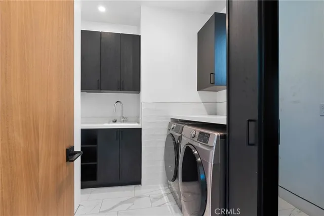 $7,377,777 | 4653 Vanalden Avenue, Tarzana, CA 91356