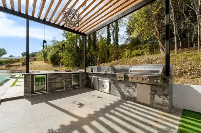 $7,377,777 | 4653 Vanalden Avenue, Tarzana, CA 91356