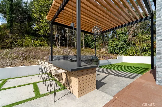 $7,377,777 | 4653 Vanalden Avenue, Tarzana, CA 91356