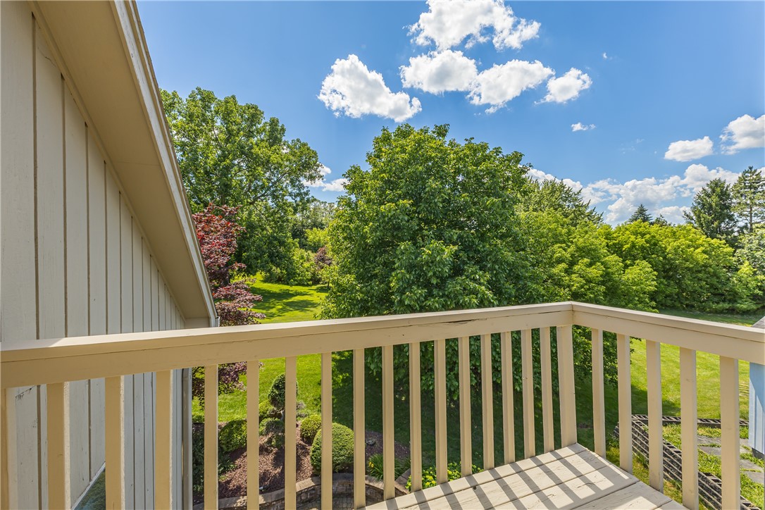61 Sutton Point Pittsford, NY 14534 - Photo 27 of 50