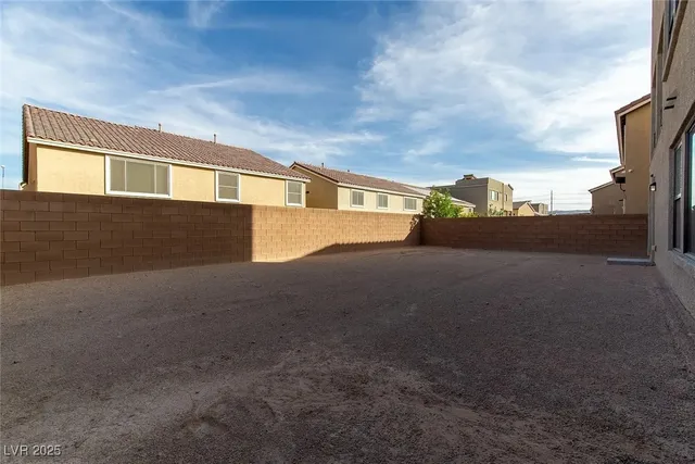 $3,495 | 9768 Golden Thread Court, Las Vegas, NV 89141