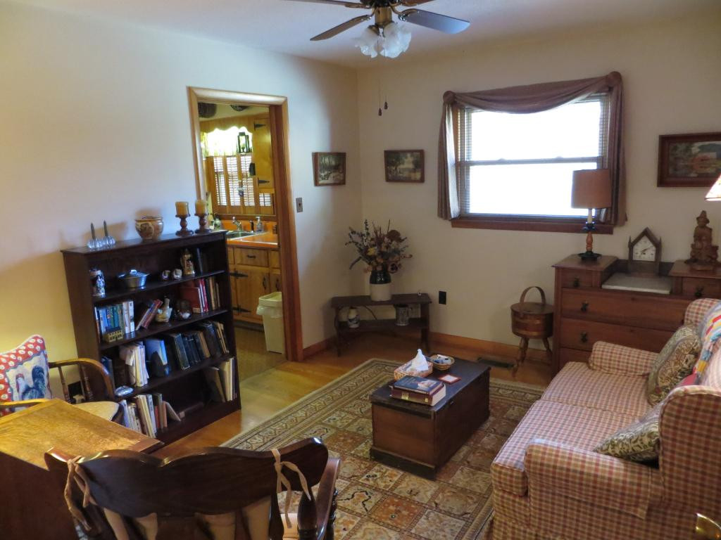 310 Lynfield Road Bristol, TN 37620 - Photo 11 of 21 bed 3 or study