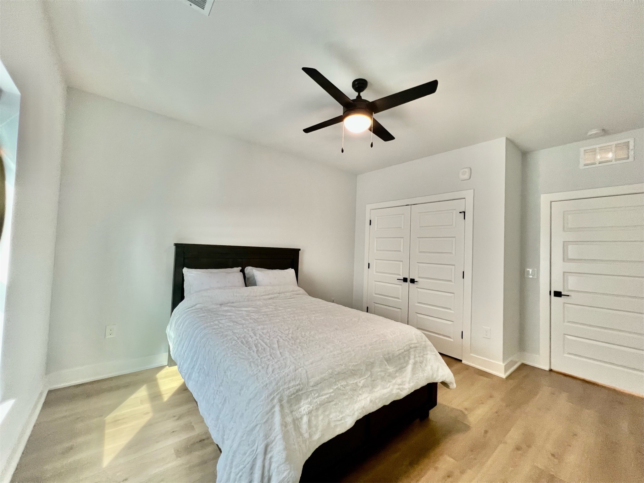 2500 Longview Street, Unit 417 Austin, TX 78705 - Photo 22 of 24