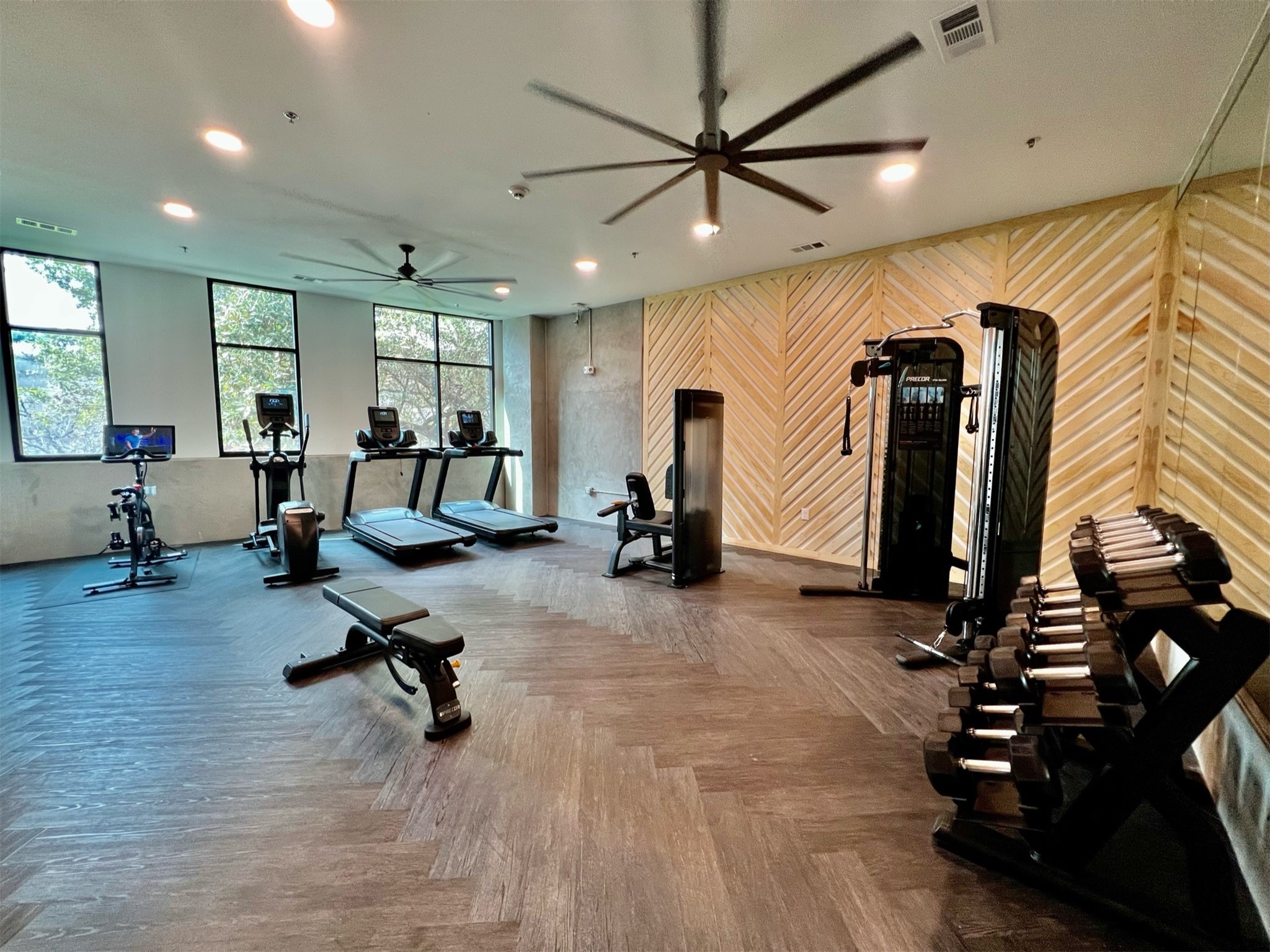 2500 Longview Street, Unit 417 Austin, TX 78705 - Photo 3 of 24 Fitness gym