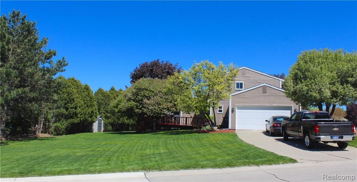 175 Arlington Drive Rochester, MI 48307 - Photo 25 of 26 Property Side1.jpg