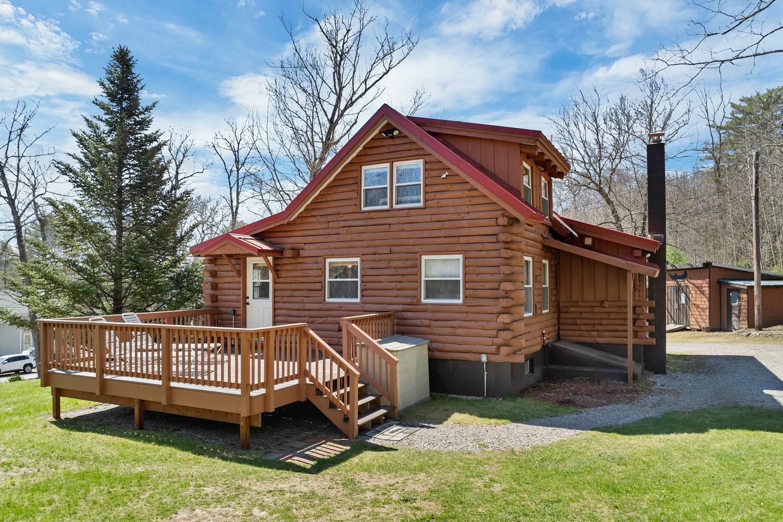 133 Thunder Road Franklin, NH 03235 - Photo 7 of 60 Gallery Image 7