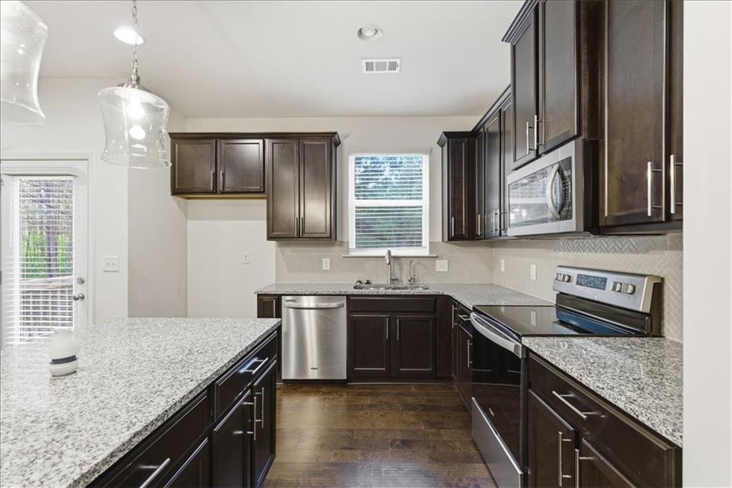 1000 Belfry Terrace Fairburn, GA 30213 - Photo 12 of 36