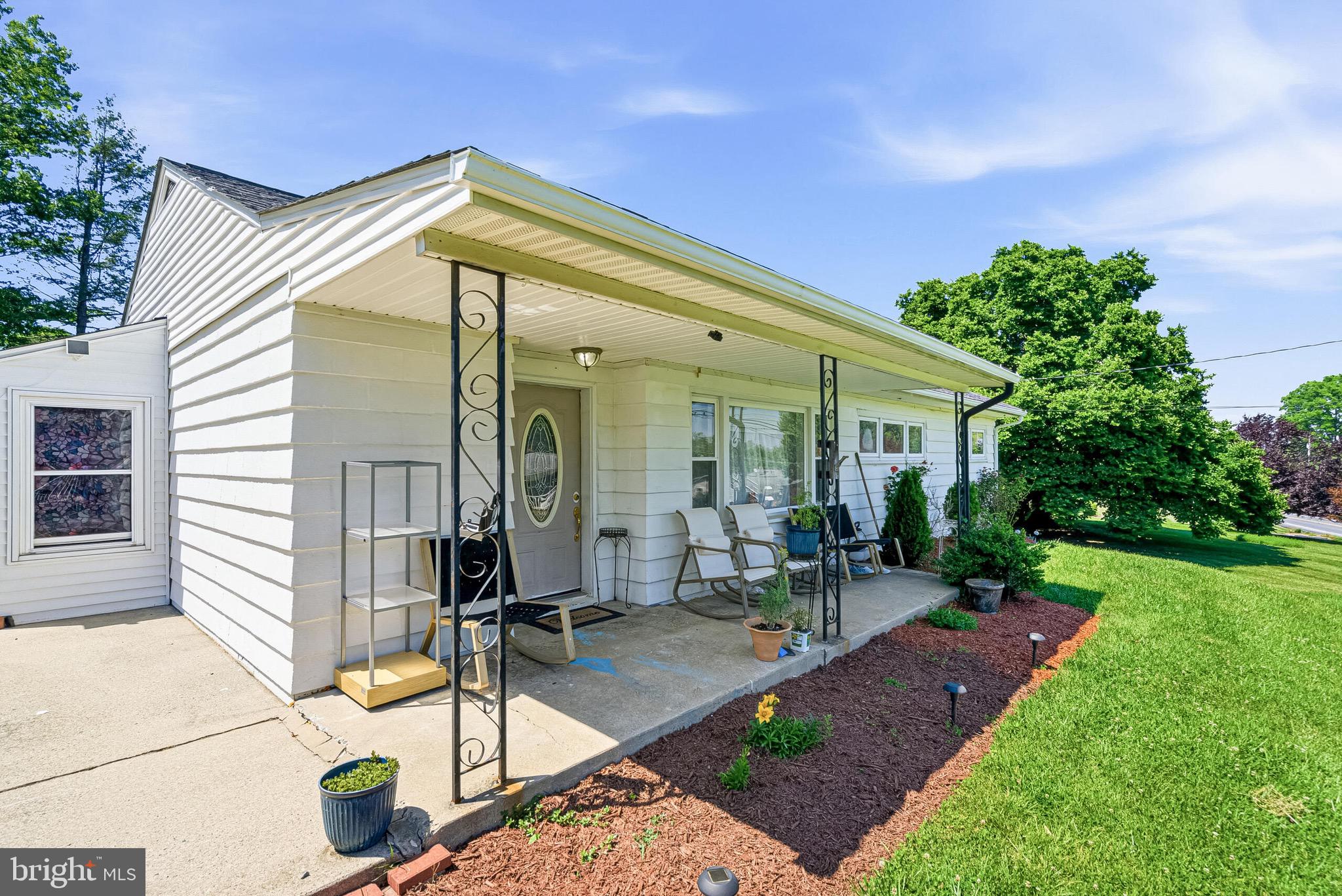 9016 Bethel Road Frederick, MD 21702 - Photo 2 of 38