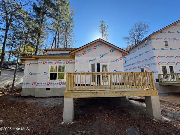 $385,000 | 662 Wren Lane, Vass, NC 28394