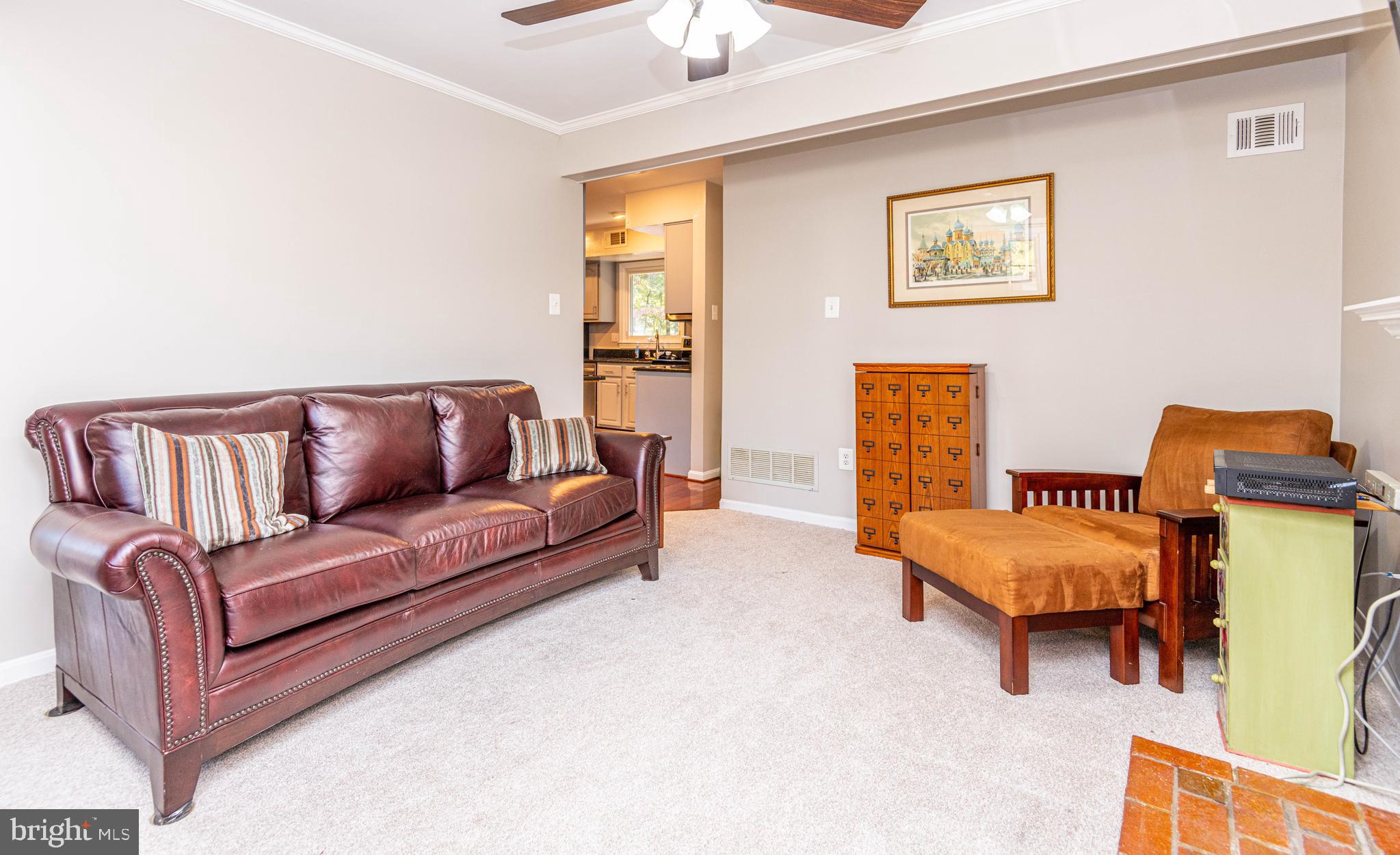 7100 Whetstone Road Alexandria, VA 22306 - Photo 4 of 23