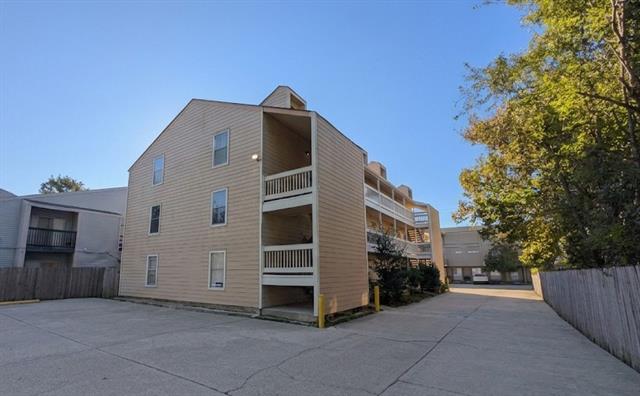 4841 Zenith Street, Unit 4 Metairie, LA 70001 - Photo 1 of 7