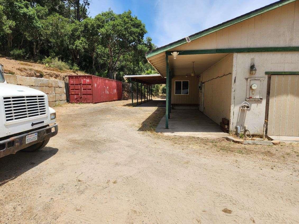 819 Lewis Road Watsonville, CA 95076 - Photo 13 of 32 a view of a backyard of the house