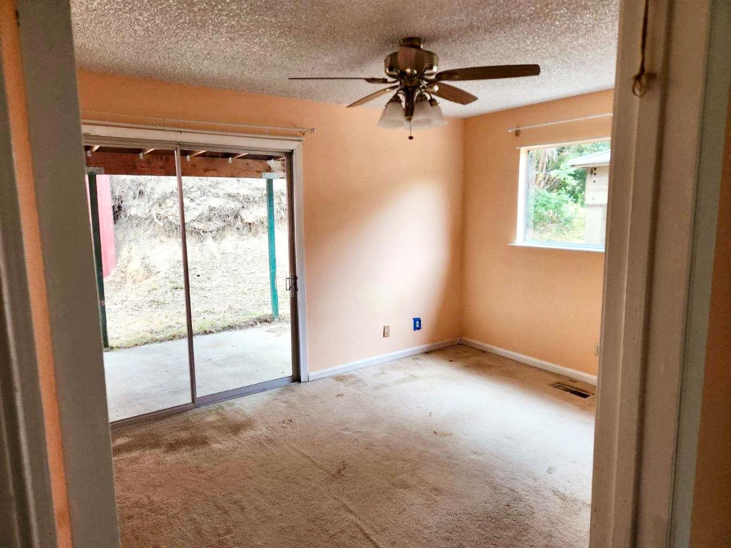 819 Lewis Road Watsonville, CA 95076 - Photo 25 of 32 a view of an empty room and window
