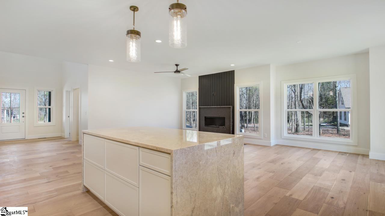 1241 Owens Road Greer, SC 29651 - Photo 13 of 36 Gallery Image 13